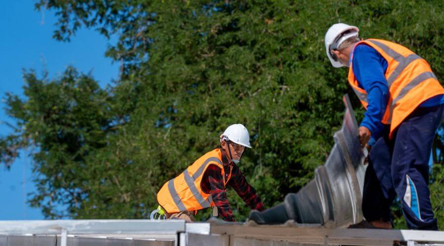 Expert Emergency Roof Repairs services in Charleston, ME
